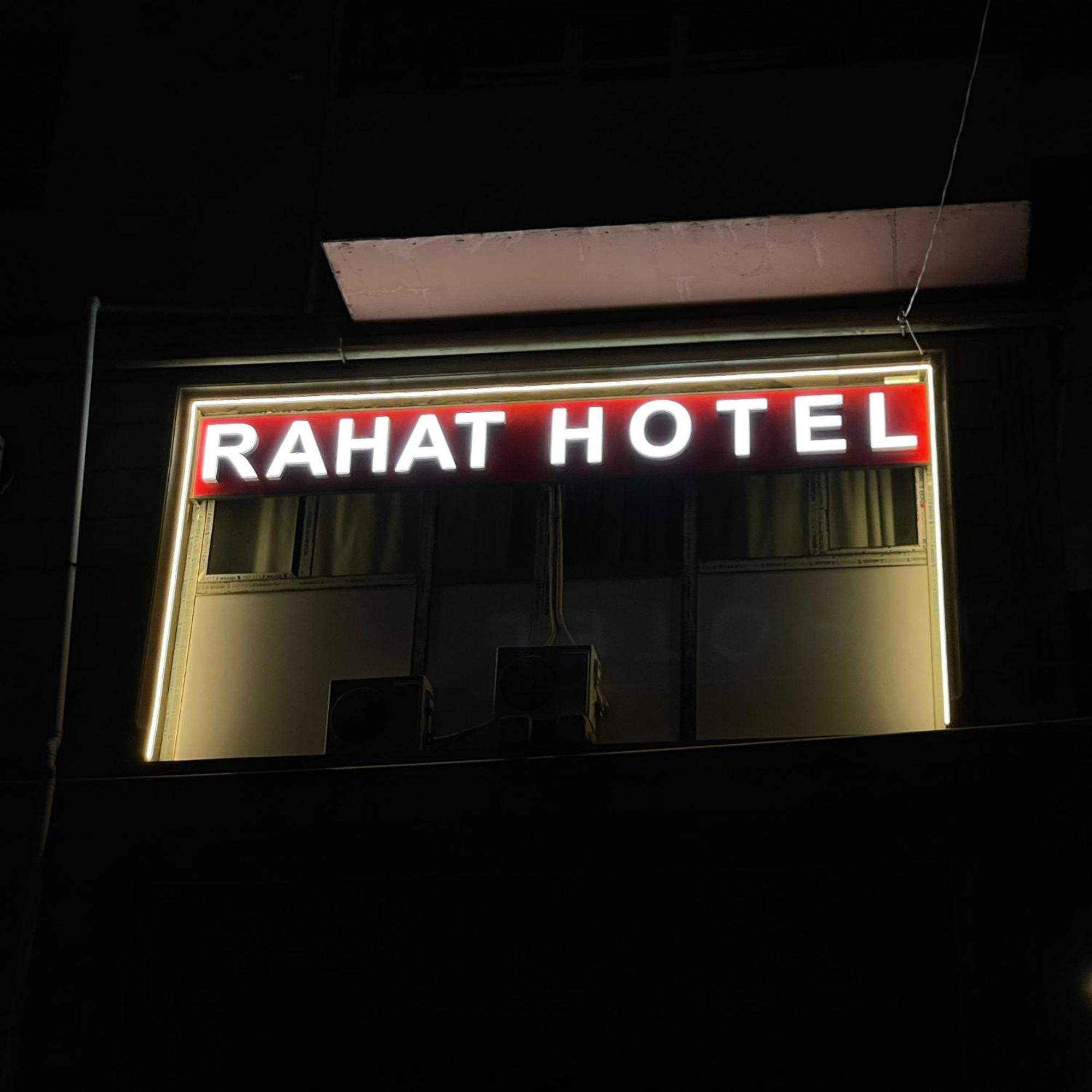 Rahat Hotel Ganja Esterno foto
